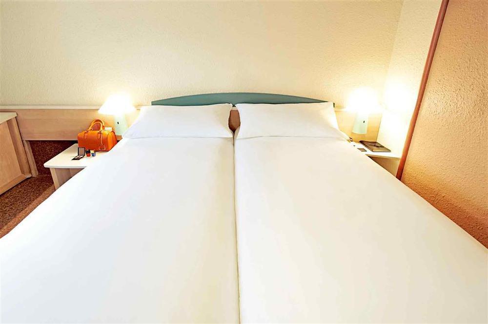 מלון Ibis Saint Gratien - Enghien-Les-Bains חדר תמונה